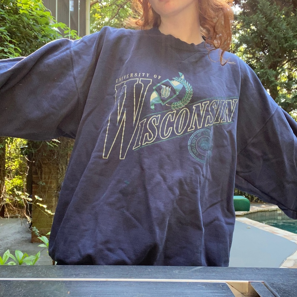 Vintage University of Wisconsin Sweatshirt!